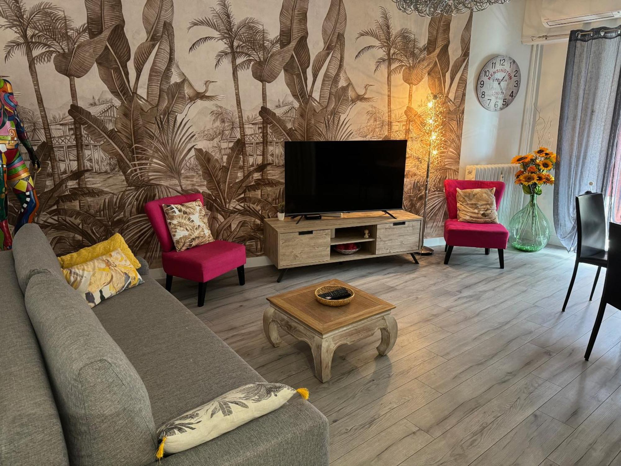 Gorgeous 2 Bedrooms Holiday Apartement นีซ ภายนอก รูปภาพ